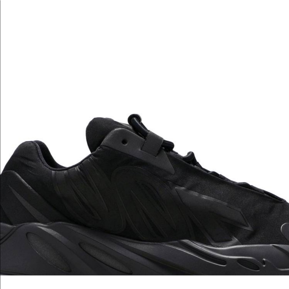 Yeezy 700